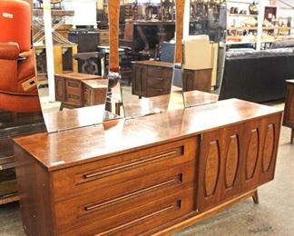 5 Piece Mid Century Modern Danish Walnut Bedroom Set with Fitted Interior and Glass Front Drawers 

Auction Estimate $400-$800 – Located Inside
