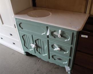  NEW 42” Country French Style Bathroom Vanity  with Marble Top and Sink

Located on the Dock – Auction Estimate $100-$200 