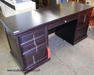  NEW Mahogany Finish Knee Hole Desk with Hardware in the Drawer

Auction Estimate $100-$300 – Located Inside 