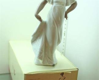  Little Sweetheart “NAO” Handmade Porcelain Figurine in Box

Auction Estimate $10-$30 – Located Glassware 