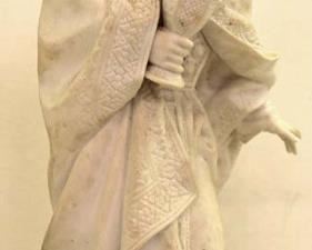  Selection of “Lladro” Porcelain Figurines including: Ballerina Dancer and others

Auction Estimate $30-$100 each – Located Glassware