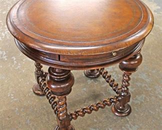  Oak “European Crossroads by John Richard” Leather Top Barley Twist Carved One Drawer Round Stand

Auction Estimate $100-$300 – Located Inside 