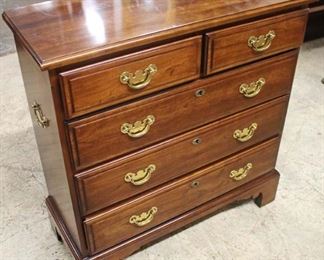 SOLID Mahogany “Statton Furniture” Bracket Foot 2 over 3 Drawer Bachelor Chest

Auction Estimate $200-$400 – Located Inside