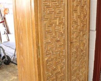 2 Door Modern Carved Front Linen Closet

Auction Estimate $100-$300 – Located Inside