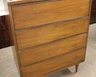  Mid Century Modern “Basset Furniture Industries, Inc.” Danish Walnut 4 Drawer High Chest and Low Chest with Mirror

Auction Estimate $300-$600 – Located Inside 
