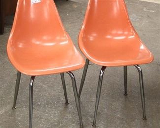  PAIR of Modern Design Egg Chairs

Auction Estimate $200-$400 – Located Inside 