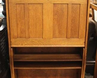  ANTIQUE Oak “Courtland” Desk with Nice Fitted Interior

Auction Estimate $200-$400 – Located Inside 