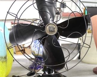  VINTAGE Osculating 4 Blade Fan

Auction Estimate $100-$200 – Located Inside 