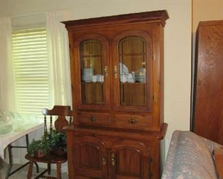 China hutch