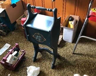 Sewing box