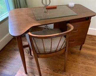 American of Martinsville desk