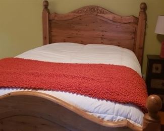 Queen Pine headboard/footboard