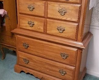 nice large chest of drawers