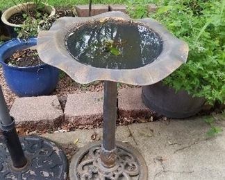 BIRD BATH