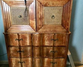 Great Vintage chest of Drawers