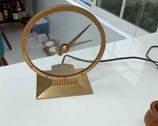 Floating clock