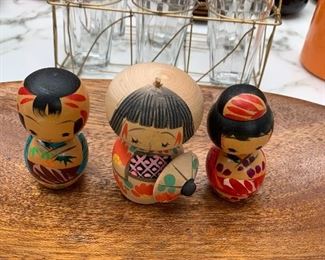 Kokeishi dolls