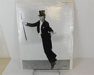 Fred Astaire - perhaps the best dancer of all times!