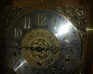 Howard Miller fully Functional Grandfather Clock