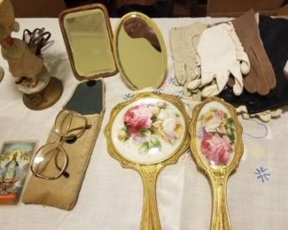 ladies vintage leather driving gloves and hand mirrors
