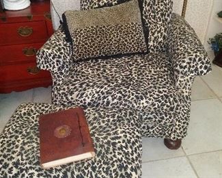 Antique Reclining Chair w/Storage Ottoman
