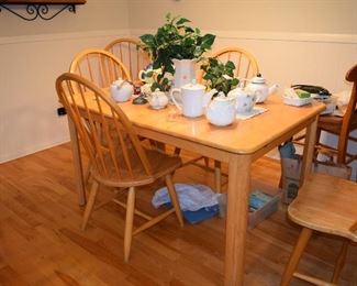 Table, Chairs