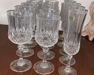 Set of Crystal Wine Glasses and Flutes
