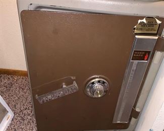 Brush Keepsake Fire Resistant Safe