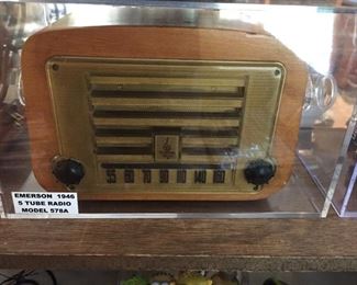 Eames design Emerson radio