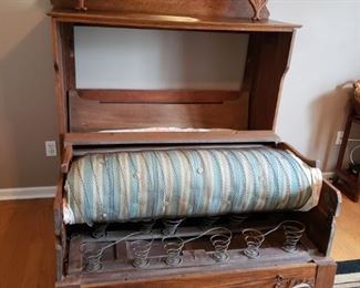 Beautiful Late 1800s Antique Oak Murphy Bed 