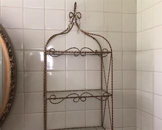 Brass gold
Bathroom rack