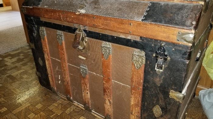 M.M. Secors Champion Wall Trunk
