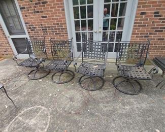 Outdoor Swivel Chairs