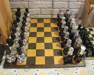 Avon Cologne Chess Set with Large Wood Playing Board