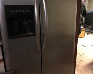 Stainless newer frig.