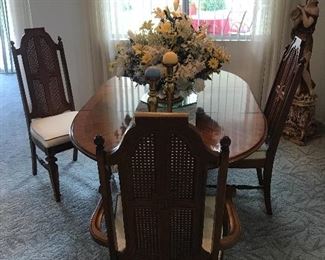 Dinning table and chairs
