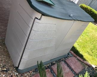 Storage shed