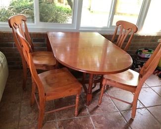 Drop leaf table with 4 chairs, 6 ft