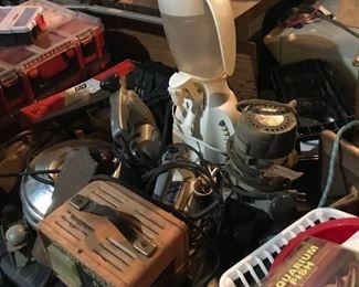 Plunder wonder garage