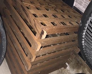Crate table