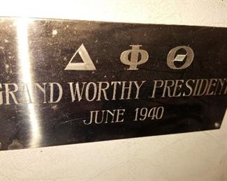 Delta Phi Theta Record Player Radio