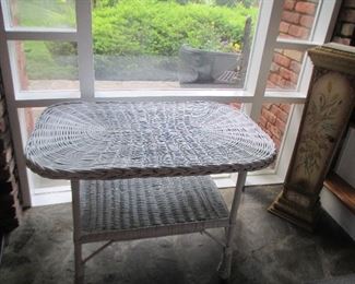 Vintage White Wicker Table