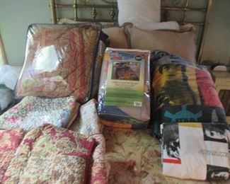 Bedding - Chaps comforter sets and Quilt sets, Lion King twin comforter set NIP, vintage Star Wars comforter & sheets & more