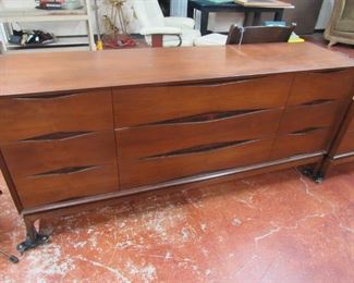 Danish Mid C. Modern Bow Tie Dresser 3Pc