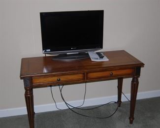 flat screen TV