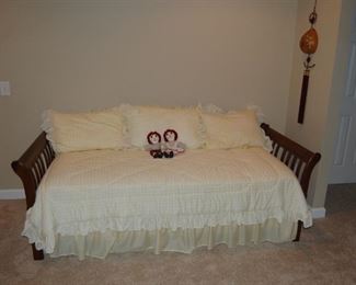 Day bed
