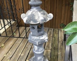 This is one of the outdoor statues. Fabulous