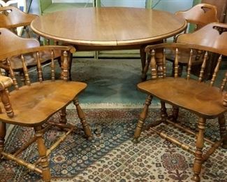 Vtg Maple Table  Chairs