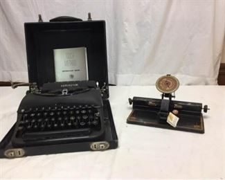 Vtg Remington  Dial Typewriters