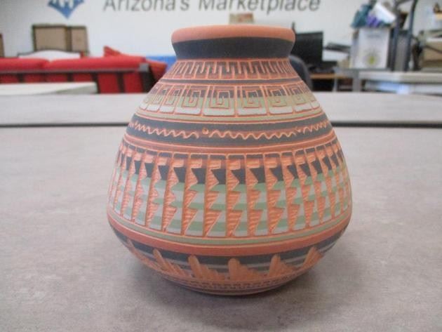 Navajo Etched Pot